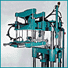Stripping kit : automated demoulding on vertical rubber presses